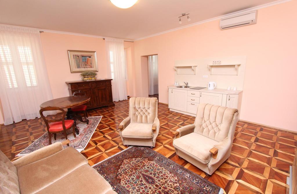Apartments Casa Menis Rovinj Habitación foto